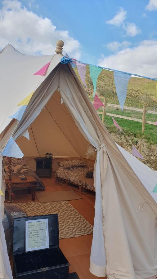 Отель Calon Y Goedwig Glamping Лландовери Экстерьер фото